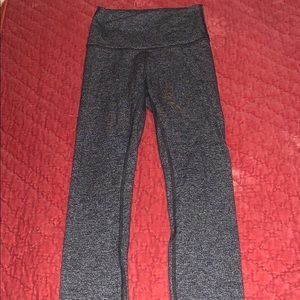 Grey lululemon leggings 7/8 length size 4
